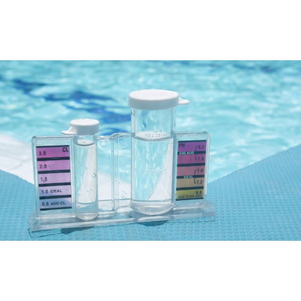 pH e cloro: le basi del trattamento dell'acqua di una piscina