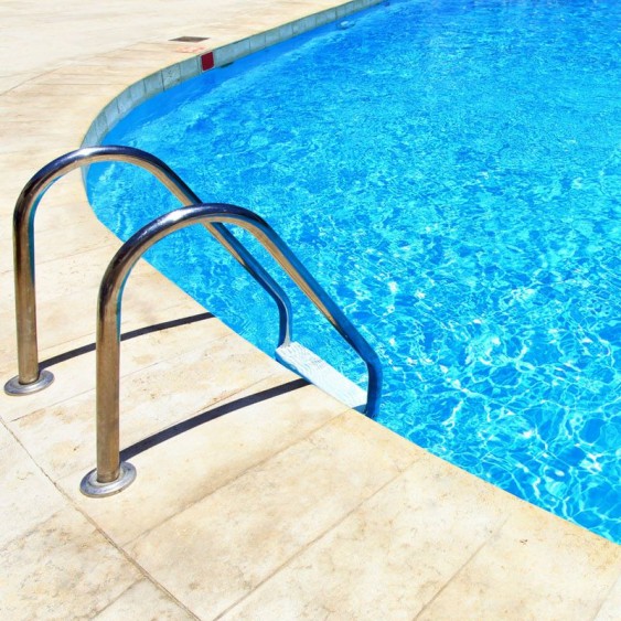 Piscina interrata con struttura in acciaio 490x300x150 cm